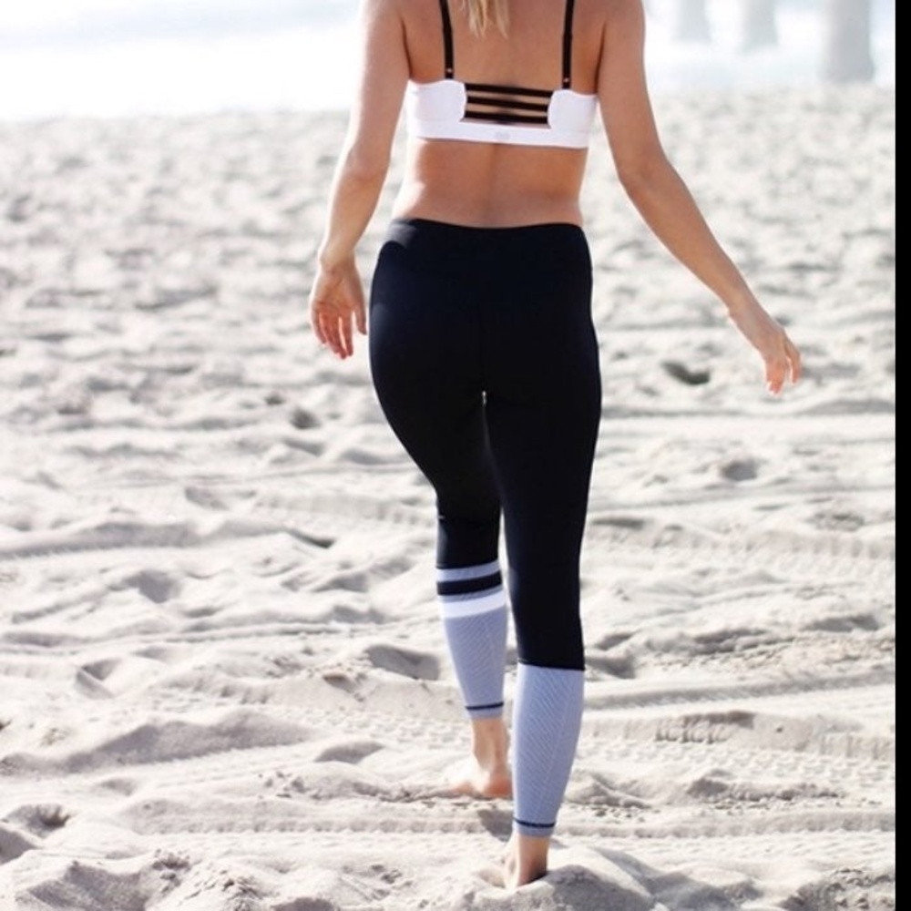 Lilybod Zoe High Waist Leggings Runaway Black  Black and White S NWOT